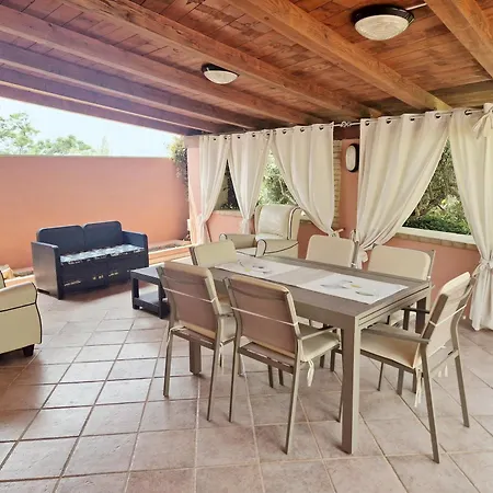 Holiday home Casa Delle Ortensie Sulla *