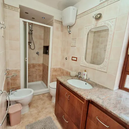 Casa Delle Ortensie Sulla Holiday home Cagliari